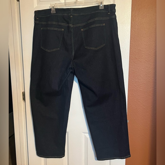 Universal Standard Bae Boyfriend Straight Leg Jeans - Picture 2 of 5